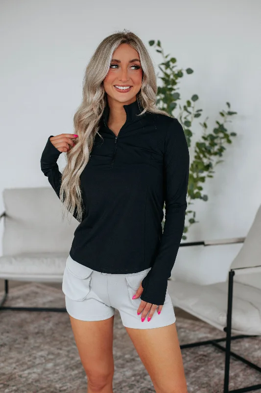 Women's High - Low Hem Pullovers in a Contemporary Design Sami Active Pullover - Black