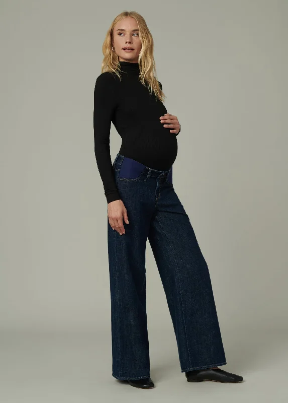 Acid - wash women jeans with a retro finish  THE LOU LOU MATERNITY