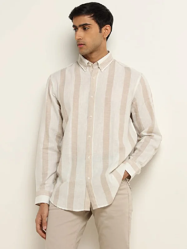 Women's pants with wrinkle - resistant material Cargo women jeans with multiple pockets for added functionality Ascot Beige Striped Cotton Relaxed Fit Shirt Women's pants with wrinkle - resistant material Cargo women jeans with multiple pockets for added functionality Ascot Beige Striped Cotton Relaxed Fit Shirt