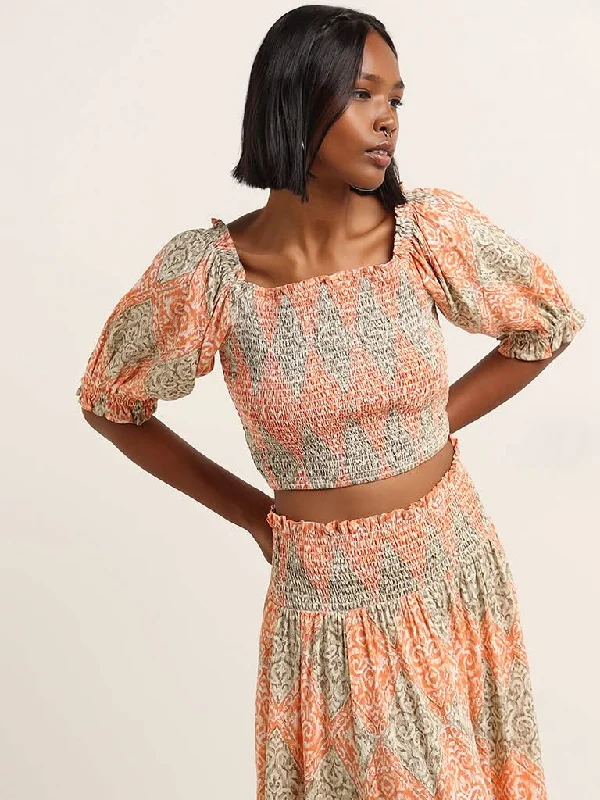 Women's checked casual pants Skinny women jeans with a form - fitting design Bombay Paisley Peach Printed Smocked Blouse