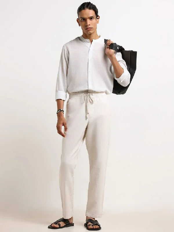 Women's pants for gym workouts Light - wash women jeans for a fresh and summery appearance ETA Off-White Cotton Resort-Fit Chinos