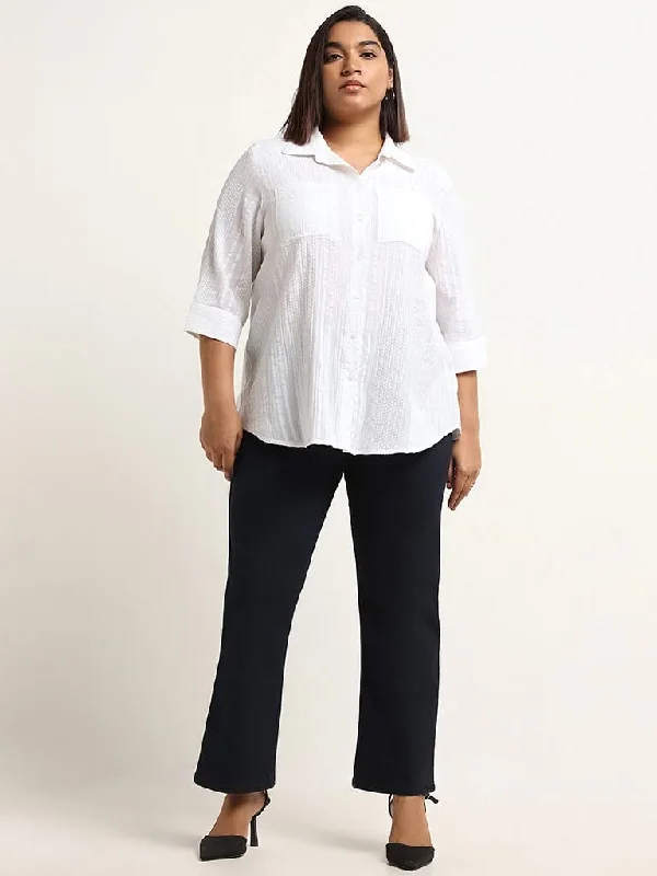 Women's budget - friendly denim pants Button - fly women jeans with a traditional touch Gia Blue Relaxed Fit Mid Rise Jeggings Women's budget - friendly denim pants Button - fly women jeans with a traditional touch Gia Blue Relaxed Fit Mid Rise Jeggings