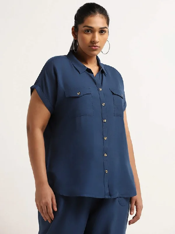 Women's pants with quick - dry fabric Button - fly women jeans with a traditional touch Gia Blue Solid Relaxed Fit Shirt