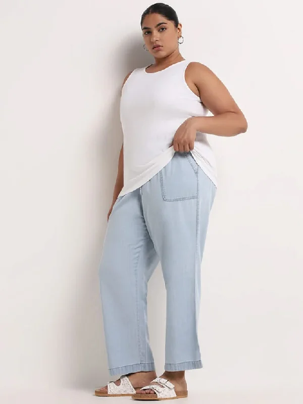 Women's straight - leg lounge pants Mom jeans for a nostalgic and casual look Gia Light Blue Chambray Cotton Blend Straight-Fit Pants Women's straight - leg lounge pants Mom jeans for a nostalgic and casual look Gia Light Blue Chambray Cotton Blend Straight-Fit Pants