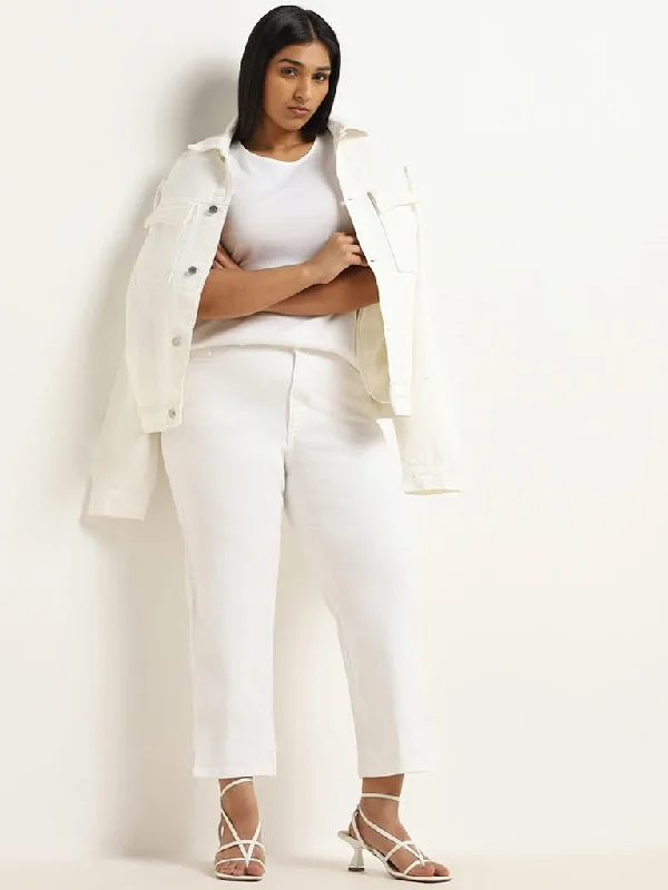 Women's pants for business trips Bootcut women jeans to complement various shoe styles Gia White Mid Rise Straight Fit Jeans Women's pants for business trips Bootcut women jeans to complement various shoe styles Gia White Mid Rise Straight Fit Jeans