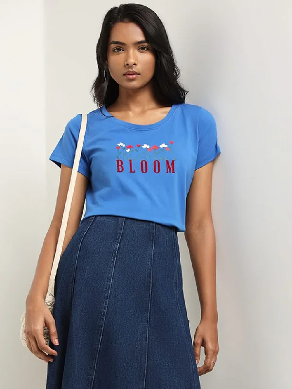 Women's tassel - adorned boho pants Embellished women jeans with studs or rhinestones for a glamorous touch LOV Blue Graphic Print Cotton T-Shirt Women's tassel - adorned boho pants Embellished women jeans with studs or rhinestones for a glamorous touch LOV Blue Graphic Print Cotton T-Shirt