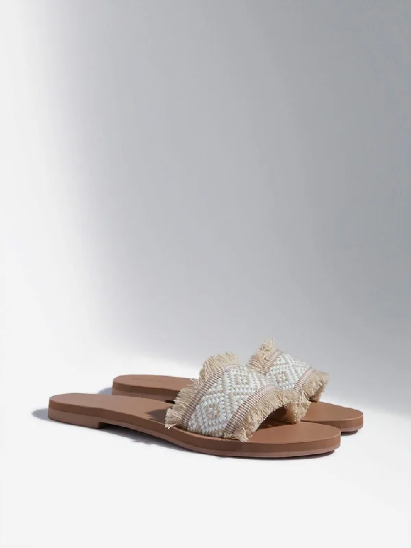 Women's pants with adjustable cuffs Dark - wash women jeans for a sophisticated and slimming effect LUNA BLU Beige Geometrical Pattern Slides Women's pants with adjustable cuffs Dark - wash women jeans for a sophisticated and slimming effect LUNA BLU Beige Geometrical Pattern Slides