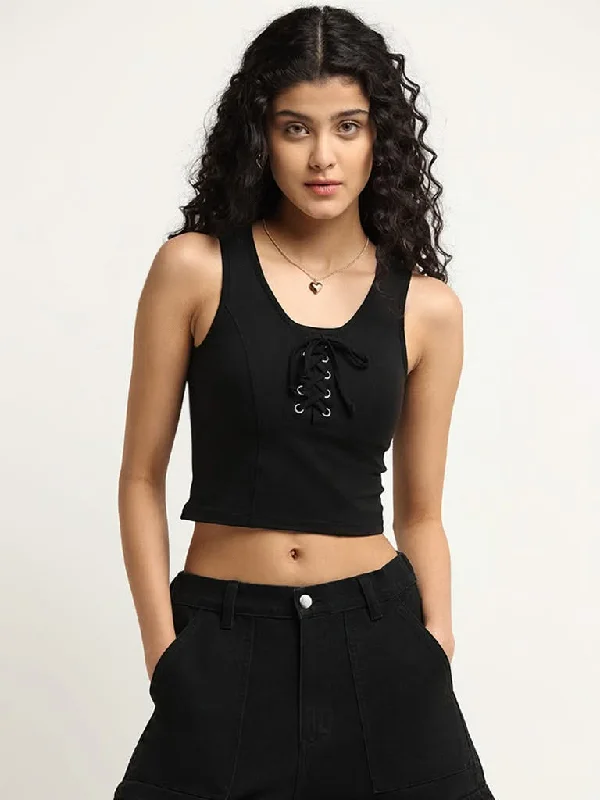 Women's ruffled hem dress pants Cargo women jeans with multiple pockets for added functionality Nuon Black Cotton Blend Lace-Up Crop Top Women's ruffled hem dress pants Cargo women jeans with multiple pockets for added functionality Nuon Black Cotton Blend Lace-Up Crop Top