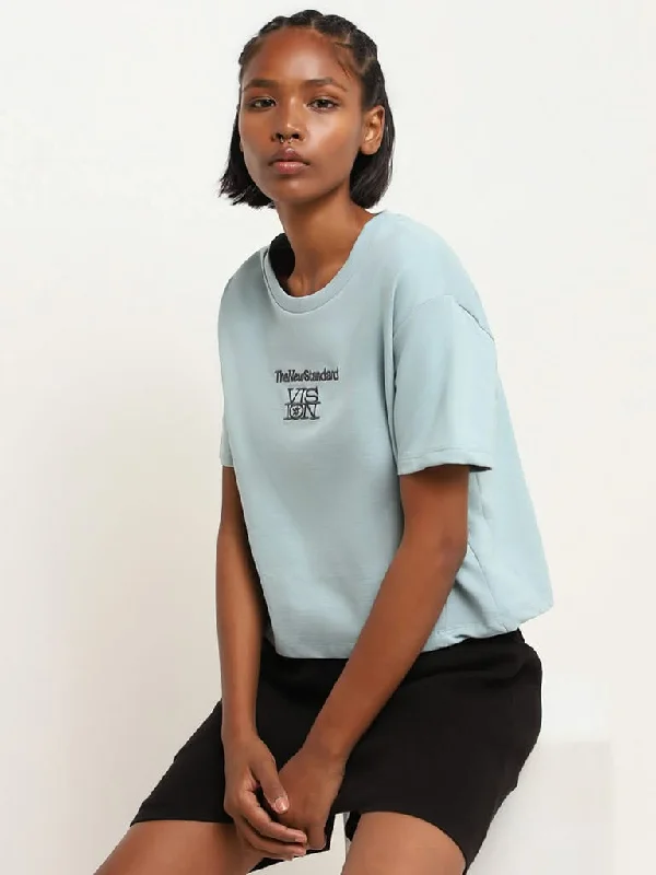 Women's pants with moisture - wicking technology High - rise flare women jeans for a 70s - inspired look Studiofit Blue Contrast Embroidered Cotton T-Shirt Women's pants with moisture - wicking technology High - rise flare women jeans for a 70s - inspired look Studiofit Blue Contrast Embroidered Cotton T-Shirt