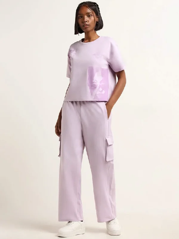 Women's long - length casual pants Straight - leg women jeans with a classic and timeless appeal Studiofit Lilac Mid Rise Cotton Loose Fit Track Pants Women's long - length casual pants Straight - leg women jeans with a classic and timeless appeal Studiofit Lilac Mid Rise Cotton Loose Fit Track Pants