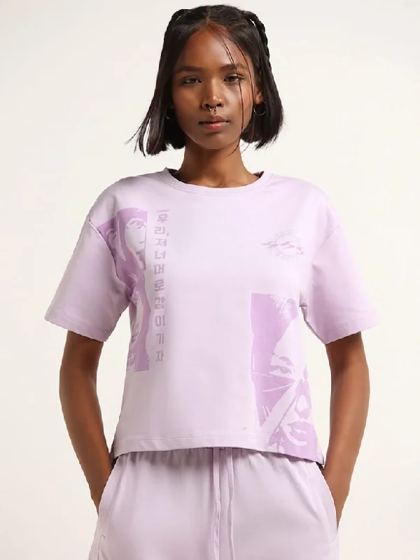 Women's velvet party pants Embellished women jeans with studs or rhinestones for a glamorous touch Studiofit Lilac Relaxed Fit Contrast Print T-Shirt Women's velvet party pants Embellished women jeans with studs or rhinestones for a glamorous touch Studiofit Lilac Relaxed Fit Contrast Print T-Shirt