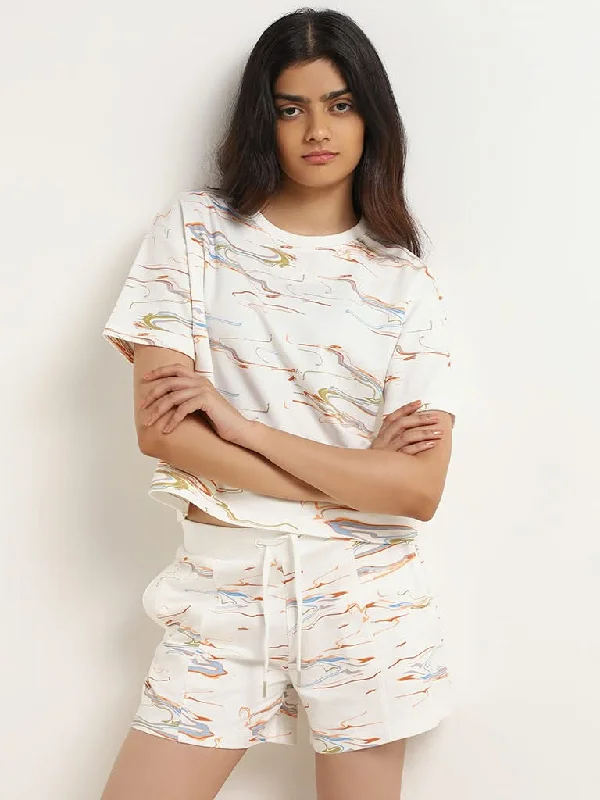 Women's lace - trimmed evening pants Light - wash women jeans for a fresh and summery appearance Studiofit White Abstract Printed Cotton T-Shirt Women's lace - trimmed evening pants Light - wash women jeans for a fresh and summery appearance Studiofit White Abstract Printed Cotton T-Shirt