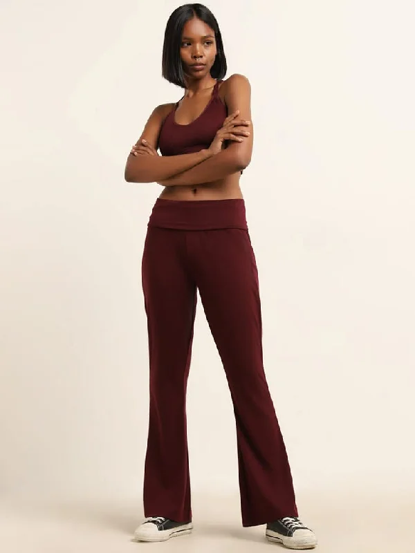 Women's cargo hiking pants Embroidered women jeans with intricate patterns Superstar Dark Brown Mid-Rise Pants
