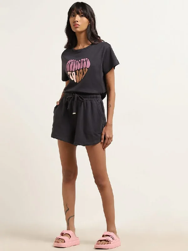 Women's embroidered ethnic pants Ripped women jeans for a rebellious and fashion - forward style Superstar Dark Grey Cotton Mid-Rise Shorts