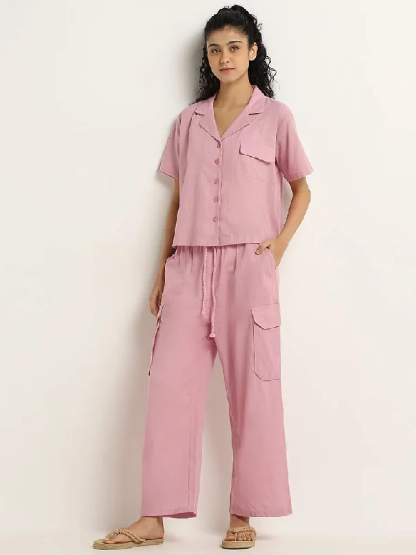 Women's printed floral pants High - waisted women jeans for a flattering silhouette Superstar Light Pink Wide-Leg Cotton High-Rise Cargo Pants Women's printed floral pants High - waisted women jeans for a flattering silhouette Superstar Light Pink Wide-Leg Cotton High-Rise Cargo Pants