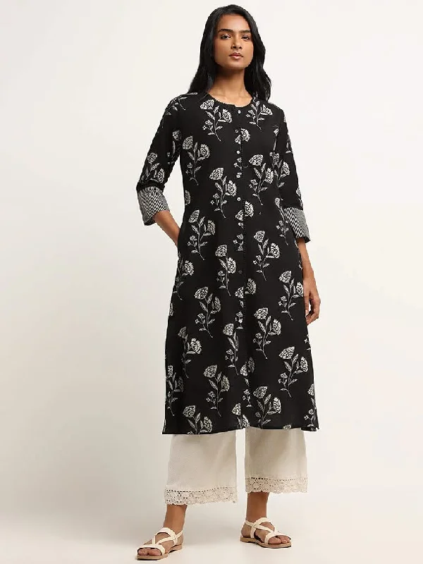 Women's sequined party pants Mom jeans for a nostalgic and casual look Utsa Black Floral Print Blended Linen Kurta Women's sequined party pants Mom jeans for a nostalgic and casual look Utsa Black Floral Print Blended Linen Kurta