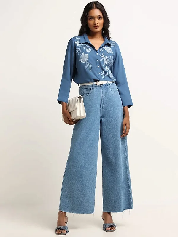 Women's petite - fit skinny pants High - waisted women jeans for a flattering silhouette Utsa Blue Floral Embroidered Kurti