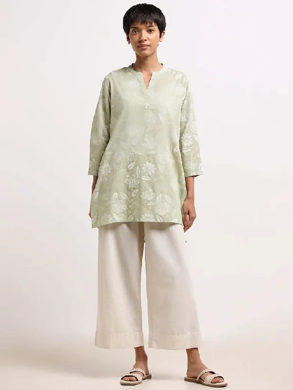 Women's luxury leather pants Stretch women jeans for enhanced mobility and comfort Utsa Green Floral-Print Cotton Kurti Women's luxury leather pants Stretch women jeans for enhanced mobility and comfort Utsa Green Floral-Print Cotton Kurti