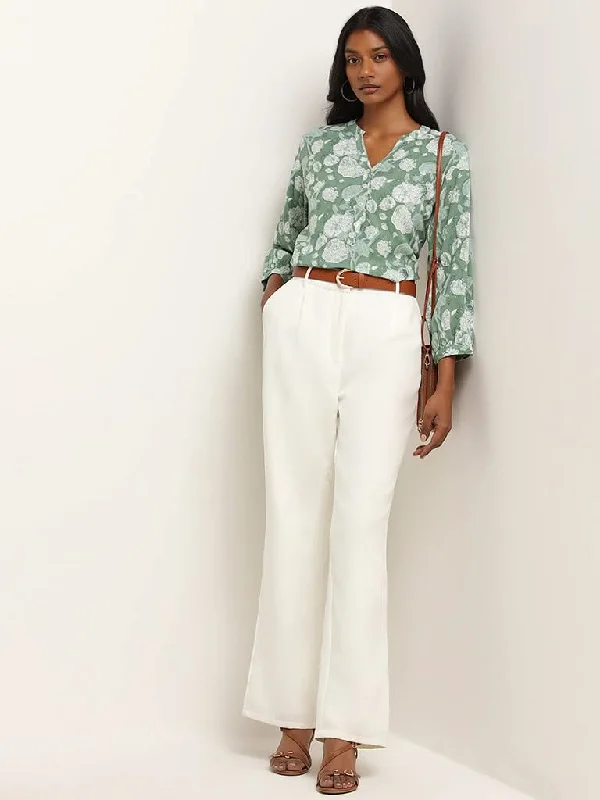 Women's long - length casual pants Straight - leg women jeans with a classic and timeless appeal Utsa Green Floral Printed Straight Kurti Women's long - length casual pants Straight - leg women jeans with a classic and timeless appeal Utsa Green Floral Printed Straight Kurti