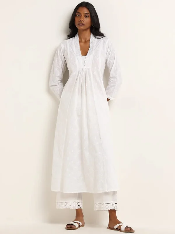 Women's summer - weight linen pants High - waisted women jeans for a flattering silhouette Utsa White Floral Embroidered Cotton A-Line Kurta Women's summer - weight linen pants High - waisted women jeans for a flattering silhouette Utsa White Floral Embroidered Cotton A-Line Kurta