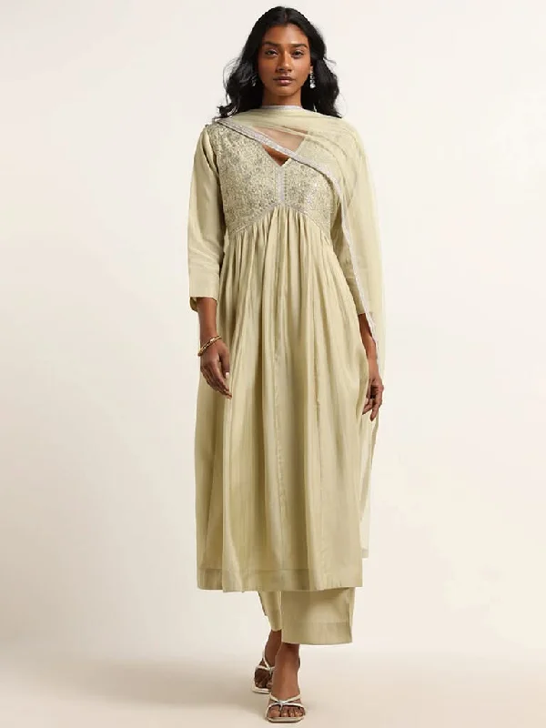 Women's nursing work pants Straight - leg women jeans with a classic and timeless appeal Vark Sage Floral Embroidered Kurta, Pants and Dupatta Set Women's nursing work pants Straight - leg women jeans with a classic and timeless appeal Vark Sage Floral Embroidered Kurta, Pants and Dupatta Set