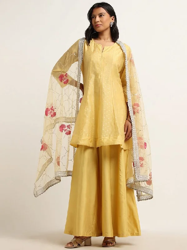 Women's pocket - equipped casual pants Button - fly women jeans with a traditional touch Vark Yellow A-line Kurta, Palazzos and Dupatta Set Women's pocket - equipped casual pants Button - fly women jeans with a traditional touch Vark Yellow A-line Kurta, Palazzos and Dupatta Set