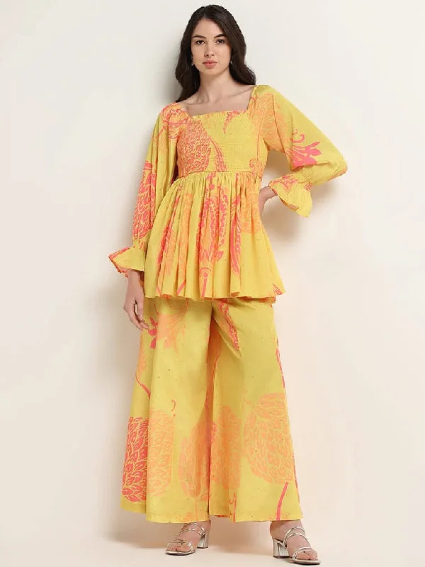 Women's eco - friendly organic pants Mom jeans for a nostalgic and casual look Vark Yellow Printed Peplum Top Set Women's eco - friendly organic pants Mom jeans for a nostalgic and casual look Vark Yellow Printed Peplum Top Set