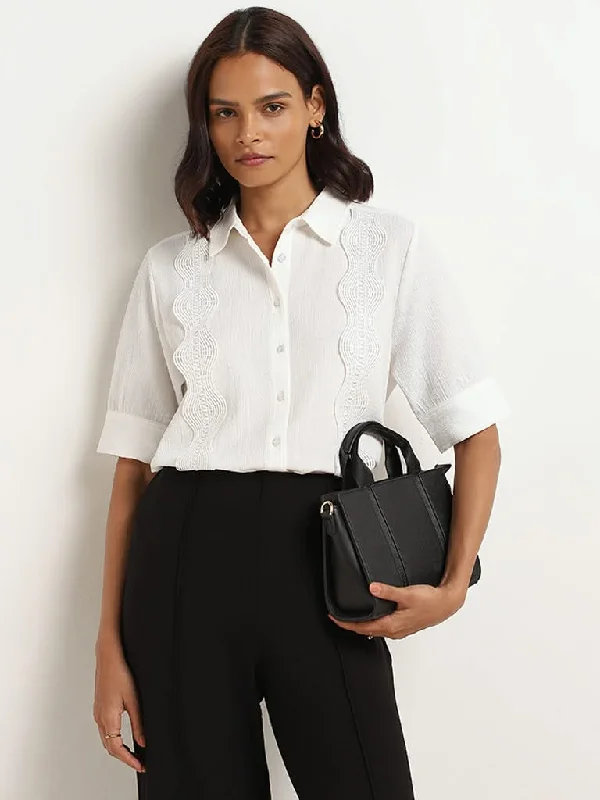 Women's checked casual pants Skinny women jeans with a form - fitting design Wardrobe White Lace Trim Shirt Women's checked casual pants Skinny women jeans with a form - fitting design Wardrobe White Lace Trim Shirt