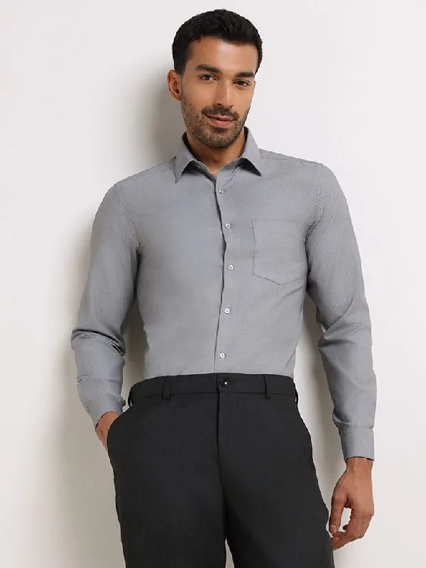 Women's pants for snowboarding Button - fly women jeans with a traditional touch WES Formals Grey Monochrome Slim Fit Shirt