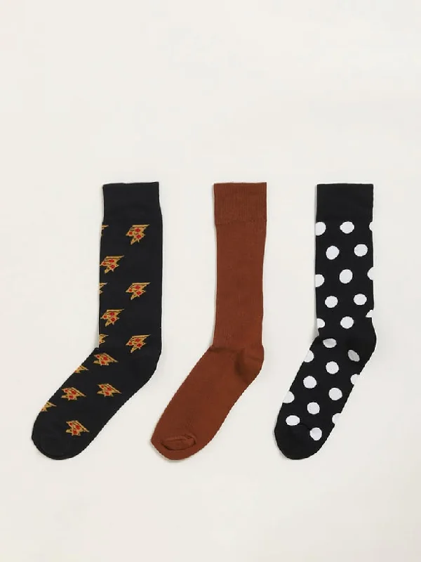 Women's pants with reflective strips Acid - wash women jeans with a retro finish WES Lounge Multicolour Printed Cotton Blend Full Length Socks - Pack of 3 Women's pants with reflective strips Acid - wash women jeans with a retro finish WES Lounge Multicolour Printed Cotton Blend Full Length Socks - Pack of 3