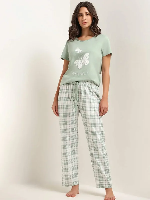 Women's checked casual pants Skinny women jeans with a form - fitting design Wunderlove Green Printed Cotton Pyjamas Set In A Bag Women's checked casual pants Skinny women jeans with a form - fitting design Wunderlove Green Printed Cotton Pyjamas Set In A Bag
