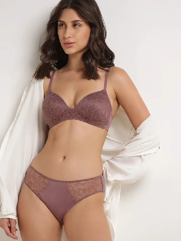 Women's summer - weight linen pants High - waisted women jeans for a flattering silhouette Wunderlove Light Brown Lace Design Padded Bra