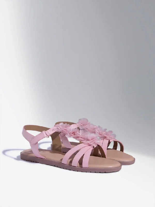 Women's long - length casual pants Straight - leg women jeans with a classic and timeless appeal Yellow Pink Floral Applique Sandals Women's long - length casual pants Straight - leg women jeans with a classic and timeless appeal Yellow Pink Floral Applique Sandals