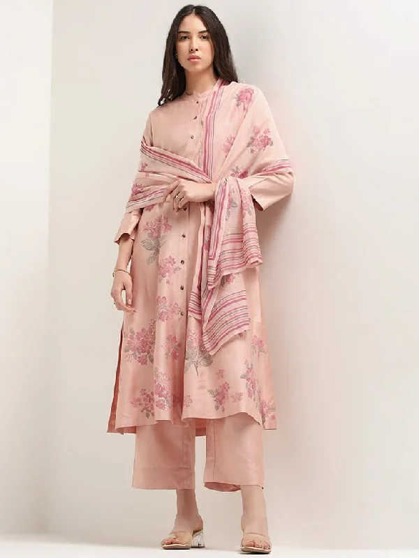 Women's high - waisted yoga pants Skinny women jeans with a form - fitting design Zuba Peach Floral Print Cotton Blend A-Line Kurta Women's high - waisted yoga pants Skinny women jeans with a form - fitting design Zuba Peach Floral Print Cotton Blend A-Line Kurta