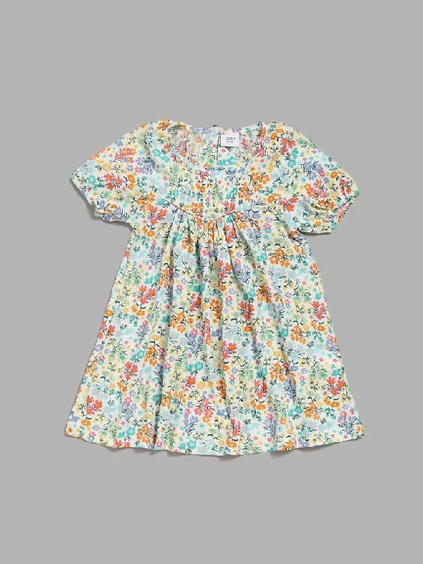 Women's unisex - style casual pants Ripped women jeans for a rebellious and fashion - forward style HOP Kids Multicolour Floral Printed Dress