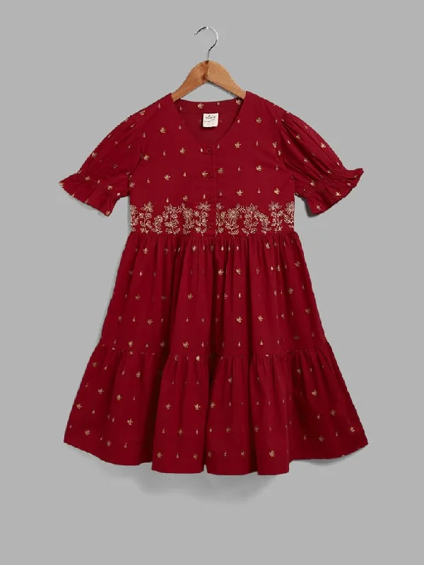 Women's pants for outdoor adventures Dark - wash women jeans for a sophisticated and slimming effect Utsa Kids Red Floral Foil Printed Gathered Dress (8 -14yrs)